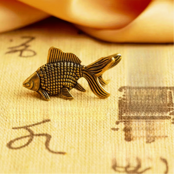 Vintage Metal Goldfish Figurine set